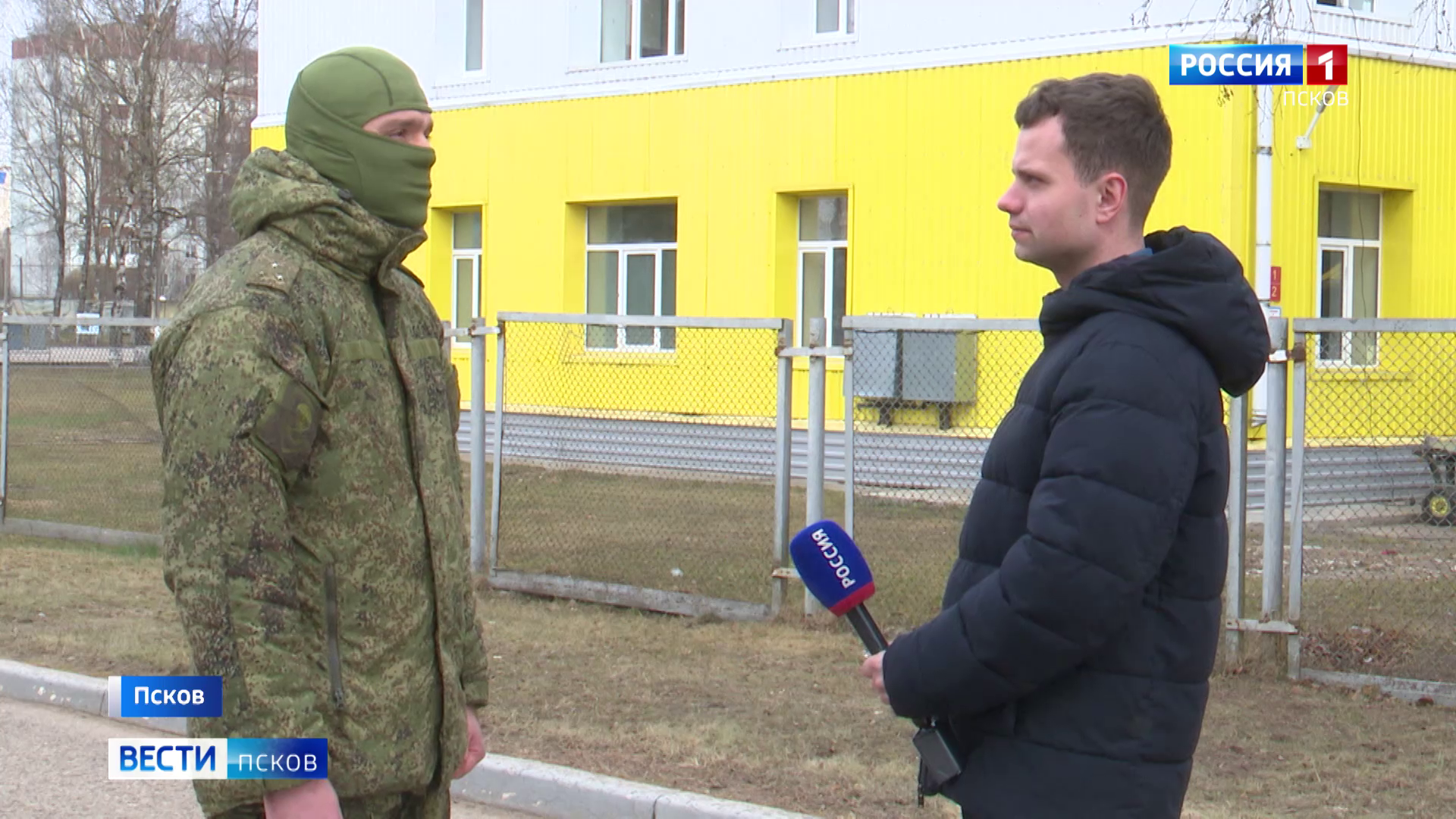 Вирус, который обходит системы безопасности: иностранные спецслужбы пытаются взломать телефоны наших бойцов