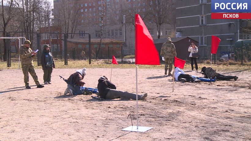 В Пскове проходит финал "Зарницы 2.0": юные сапёры, медики и операторы БПЛА борются за победу"