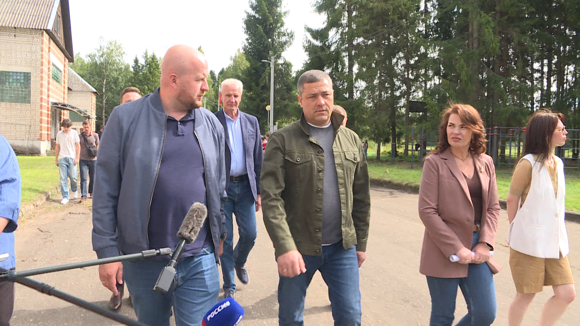 Детский лагерь "Нептун" под Псковом открылся после девятилетней реконструкции