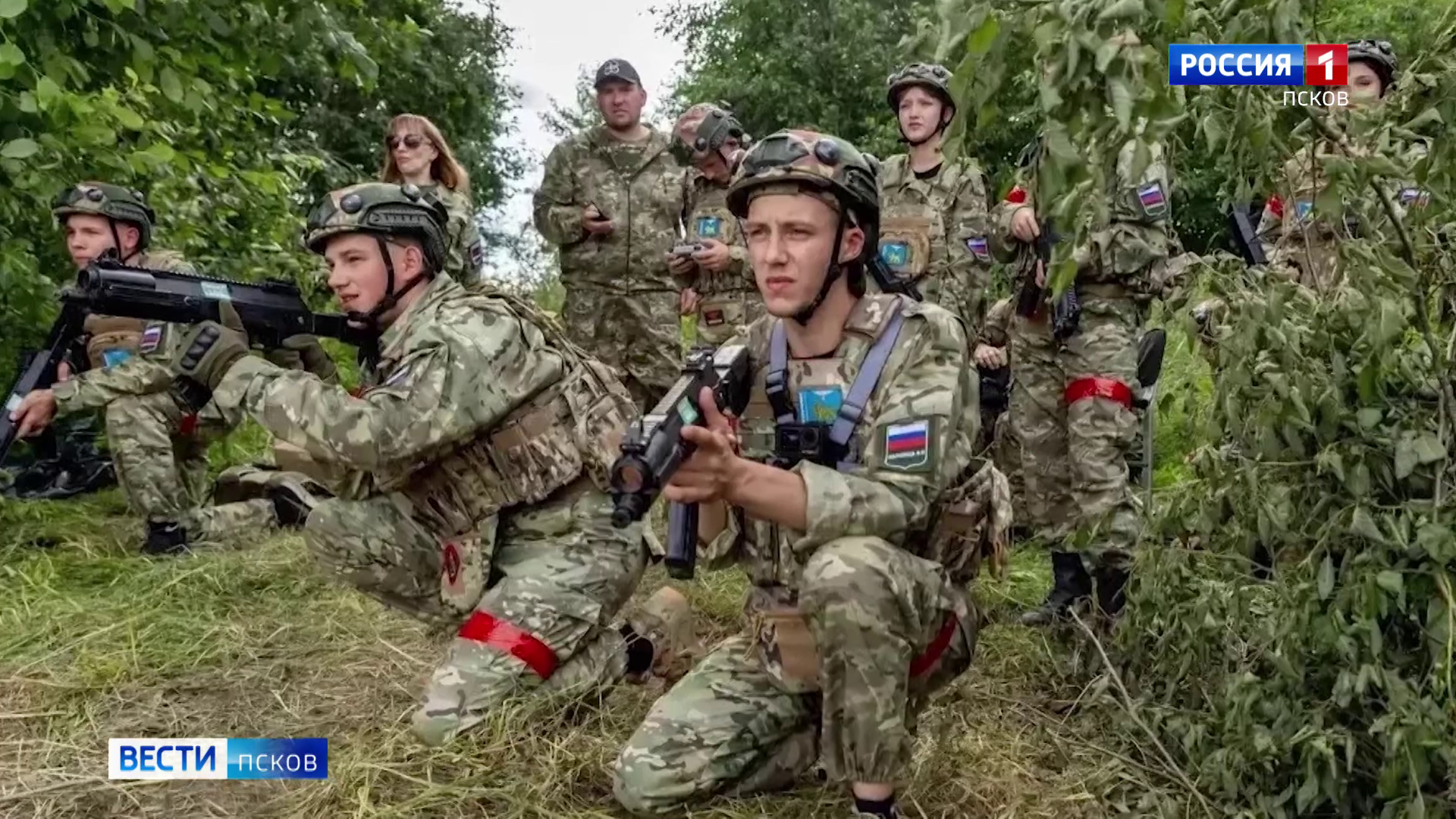 Псковичи завоевали призовые места на окружном этапе "Зарницы 2.0"