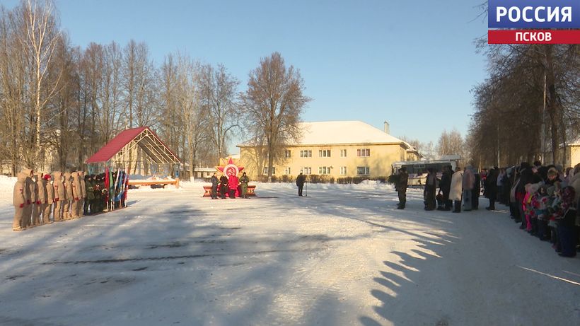 В Дедовичах вспомнили героев Партизанского края, освободивших район 82 года назад