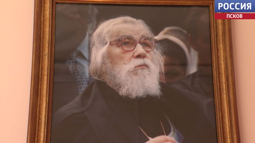 Окормлял братию и помогал верующим. Сегодня вспоминают старца Псково-Печерского монастыря Иоанна Крестьянкина