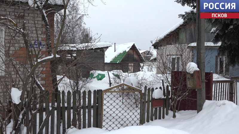 Коммунальная авария оставила без воды десятки домов в Великих Луках