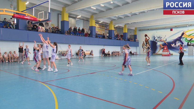 В Пскове завершился региональный этап Чемпионата школьной баскетбольной лиги "КЭС-БАСКЕТ"