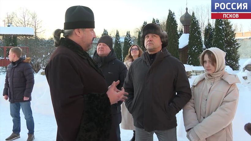 Губернатор проверил ход работ в Порховской крепости и посетил собор Святителя Николая 