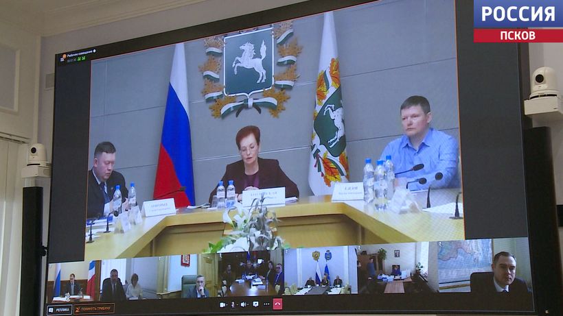 Соглашение о сохранении исторической памяти обсудили парламентарии Псковской области с коллегами из других регионов