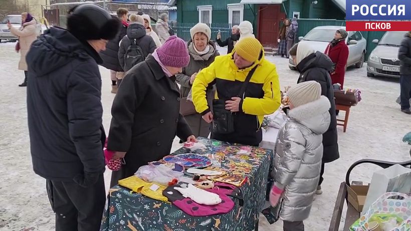 В Пскове в Любятово прошла благотворительная ярмарка мастеров