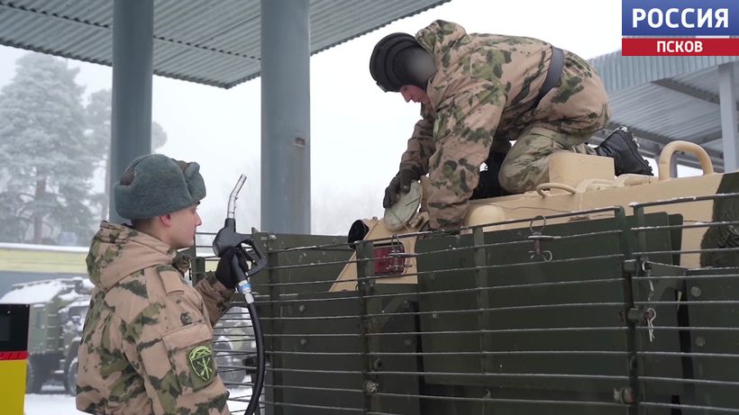 За мужество и надежность: служба ГСМ Росгвардии отмечает профессиональный день