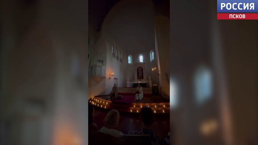 Космическая мелодия на хангах прозвучала в лютеранской кирхе в Печорах