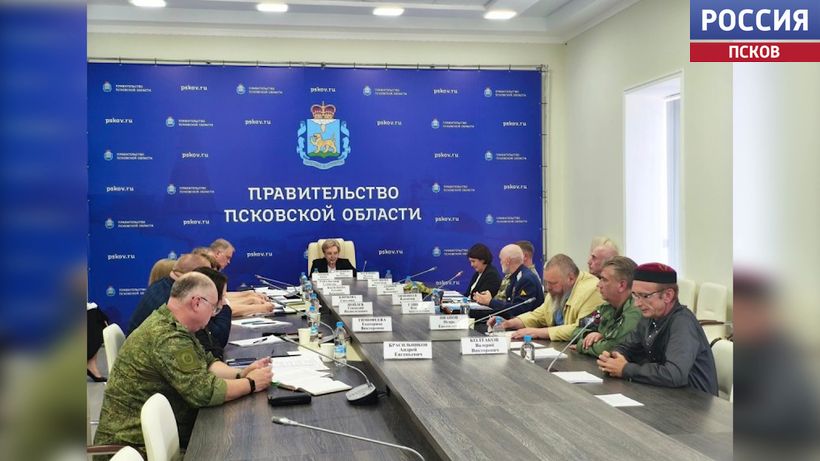 Казачьи общества в Пскове и четырех районах получат государственный статус