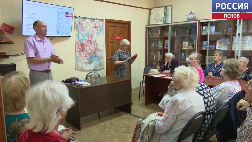 Мошенники снова активизировались. Псковским пенсионерам рассказали, как защитить свои деньги