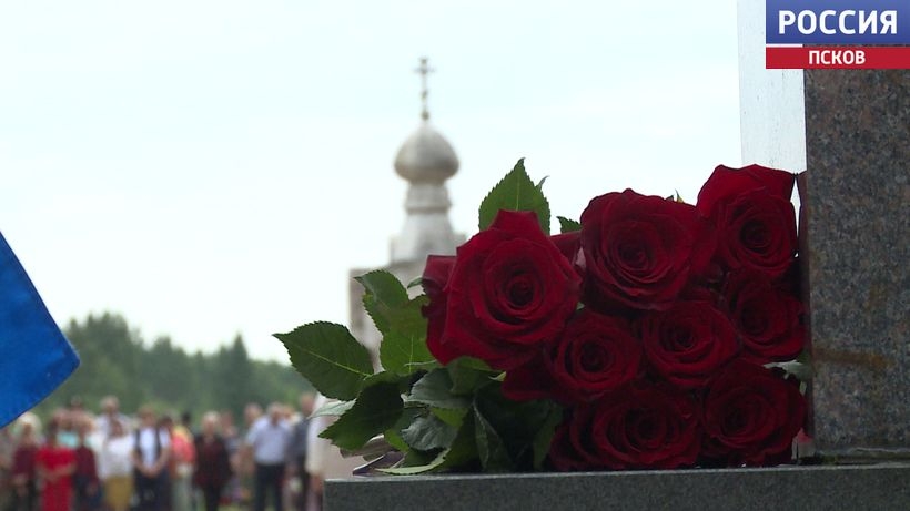 На мемориале Жидилов Бор в Псковском районе перезахоронили останки 14 бойцов