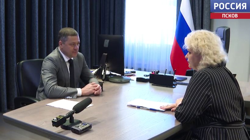 Ремонт подъезда к новой школе в Гдове профинансируют из резервного фонда правительства области