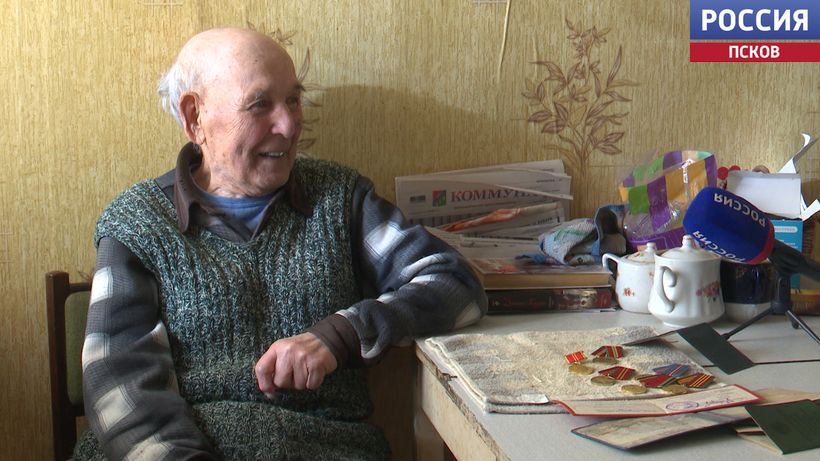 Не жизнь, а сплошное путешествие. "Вести" познакомились с уроженцем Башкирии, который в 90-х выбрал своей малой родиной Псковщину