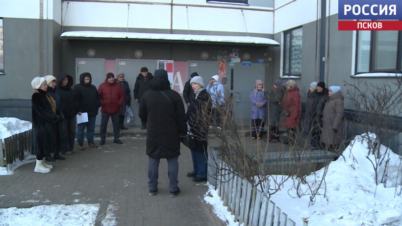 Жильцам псковской многоэтажки пришли огромные счета после того, как они отказались от управляющей компании