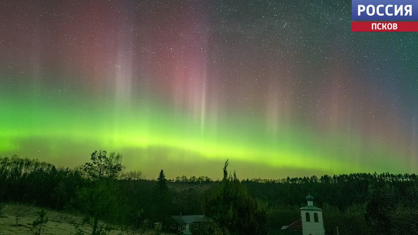 Псковичи вновь наблюдали полярное сияние в минувшие выходные