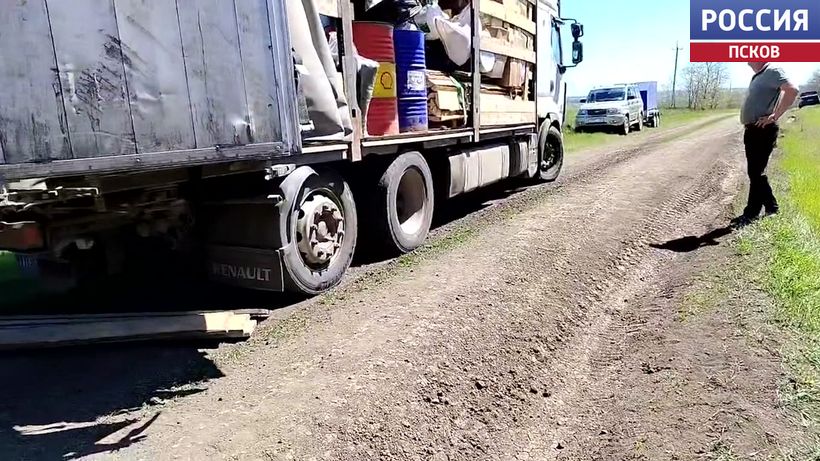 Волонтеры "Альфы" доставили бойцам в зону СВО автомобиль, продукты и детские письма