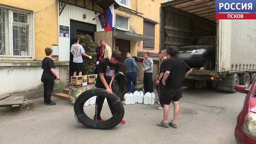 Волонтеры "Альфы" собрали почти 15 тонн помощи для бойцов