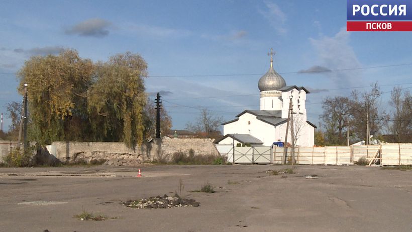 На месте Белорусского рынка в Пскове обустроят фермерский рынок с парковой зоной и музеефицированной крепостной стеной
