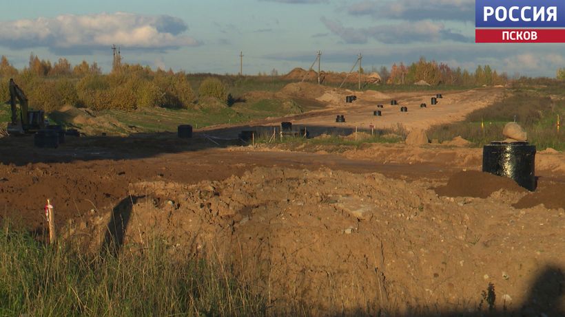 В Псковском округе строят сразу две новые магистрали