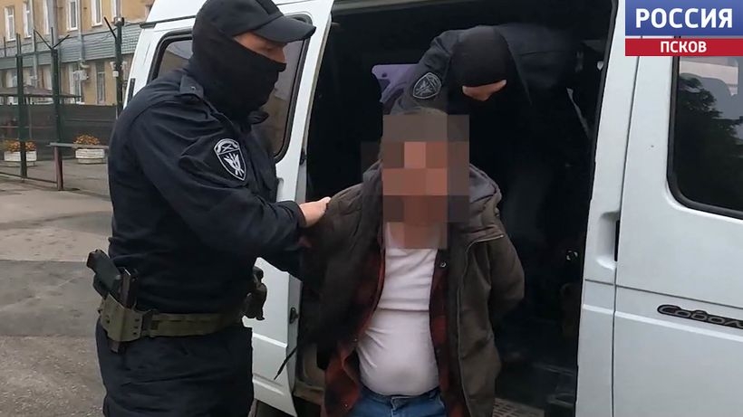 Житель Пскова заключен под стражу за оправдание теракта против военкора Татарского
