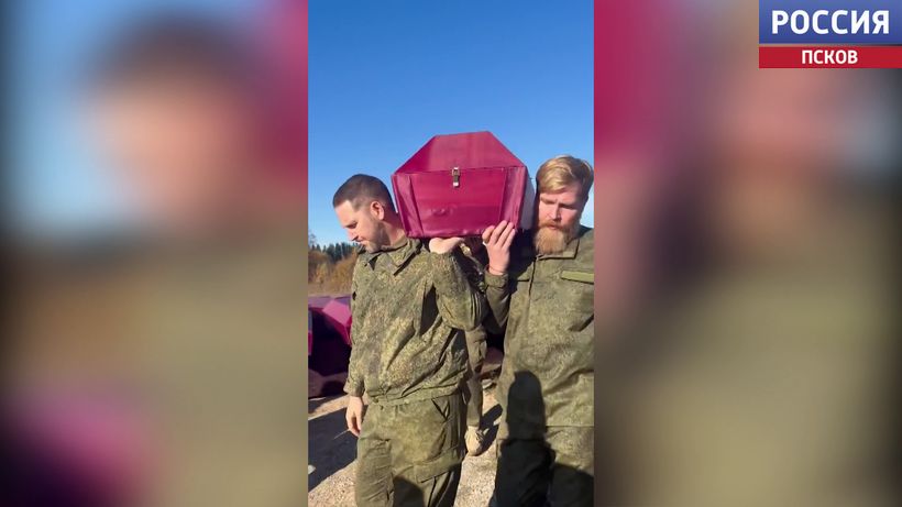 В Дновском районе захоронили останки 342 воинов и мирных жителей, погибших в годы Великой Отечественной войны