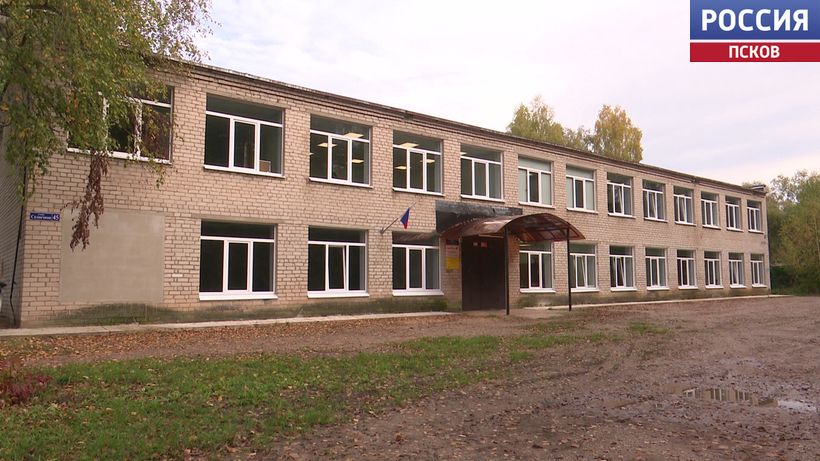 От прогнившего пола до интерактивных досок: что изменилось в школе Слопыгино
