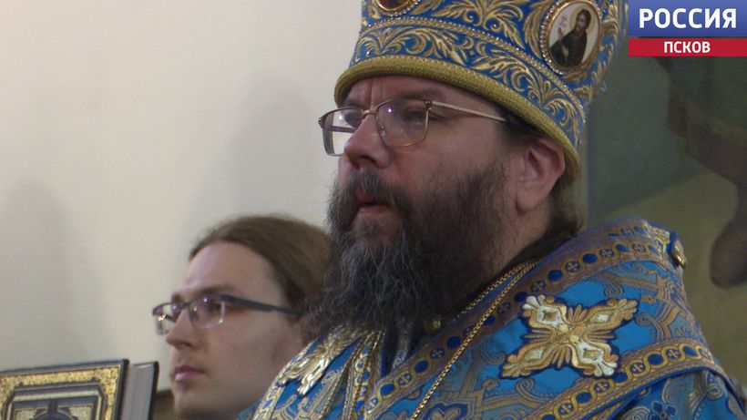 Праздник Покрова: богослужения во всех храмах Пскова и области