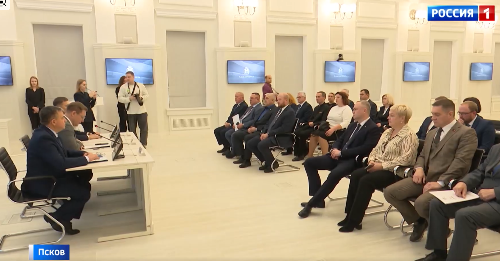 Что изменилось в Заксобрании Псковской области после первой сессии? Репортаж Ирины Коваленко