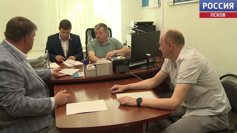 В Псковской области начался прием документов для регистрации кандидатов в Заксобрание