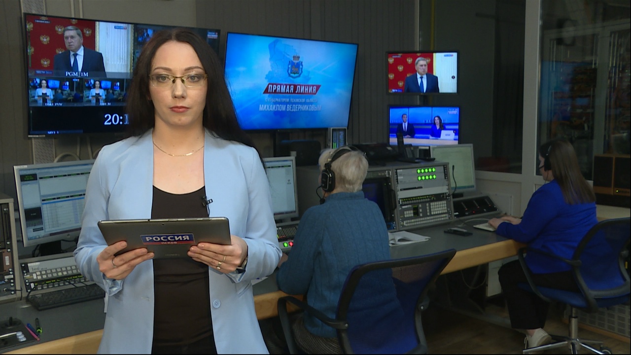 Программа "Земский тренер", проблемы с интернетом и связью. Какие вопросы задавали Михаилу Ведерникову на Прямую линию