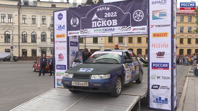 В Пскове прошел третий этап чемпионата России по ралли. Что помешало лидерам дойти до финиша?