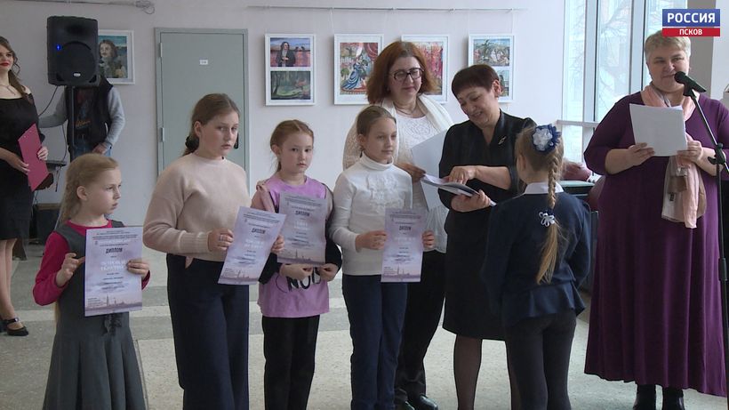Черты Петра Великого попытались передать в своих работах участники конкурса «В начале славных дел»
